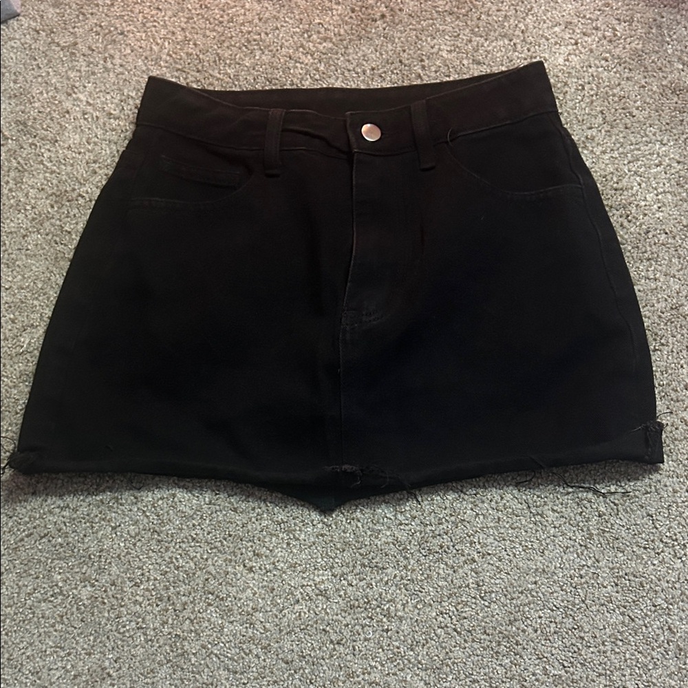 SHEIN Classic Black Mini Skirt